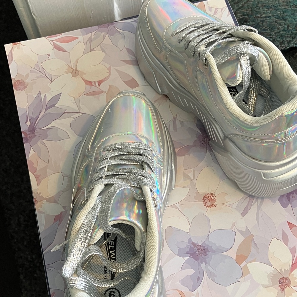 Freewalk Silver Sneakers.Brand New.